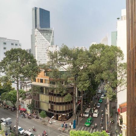 Triple E Hotel Fine Art Museum Ho-Chi-Minh-Stadt Exterior foto